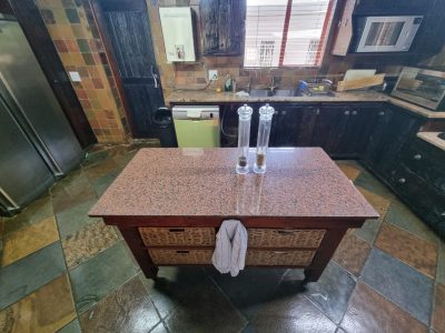 Blinkwater Hunting Safaris - Lodge_Kitchen