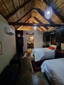 Blinkwater Hunting Safaris - Lodge_Room 4 (Gemsbuck)